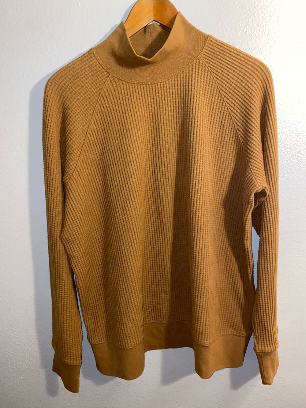 Lands' End Honey Mustard Waffle Knit Mock Neck Pullover Size L